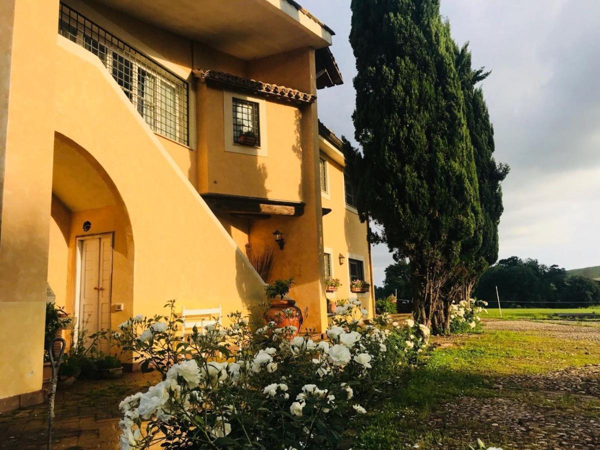 Borgo Del Gelso Bed & Breakfast Olgiata Eksteriør bilde
